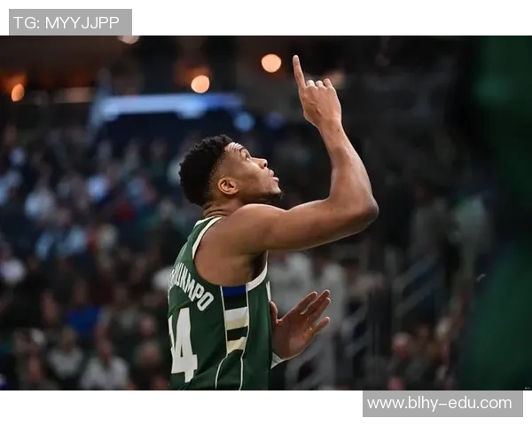 字母哥VS杜兰特:MVP热门对决引爆雄鹿vs火箭NBA常规赛 字母哥VS杜兰特:MVP热门对决引爆雄鹿vs火箭NBA常规赛